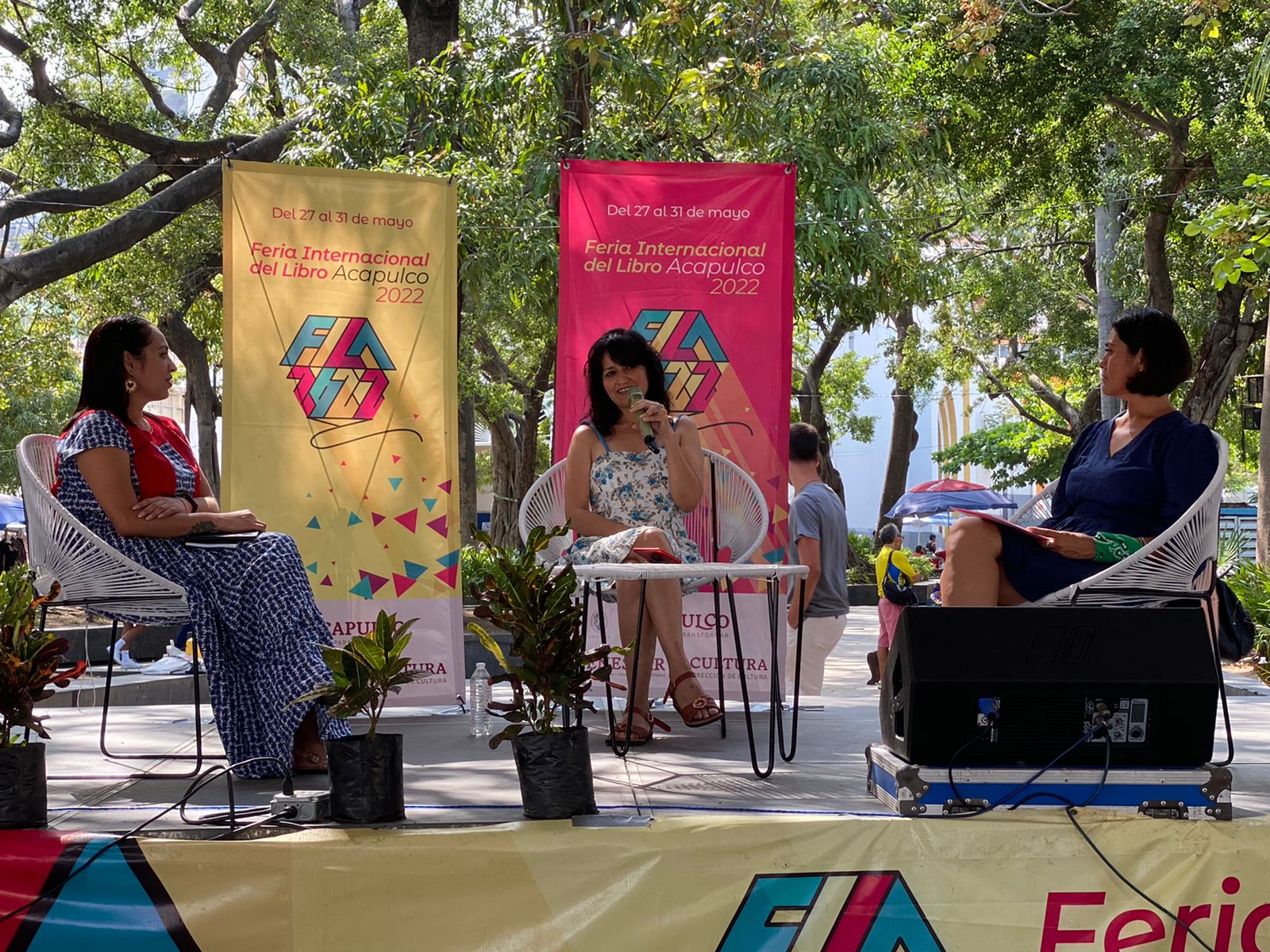 Presentación del libro Luz Brillante