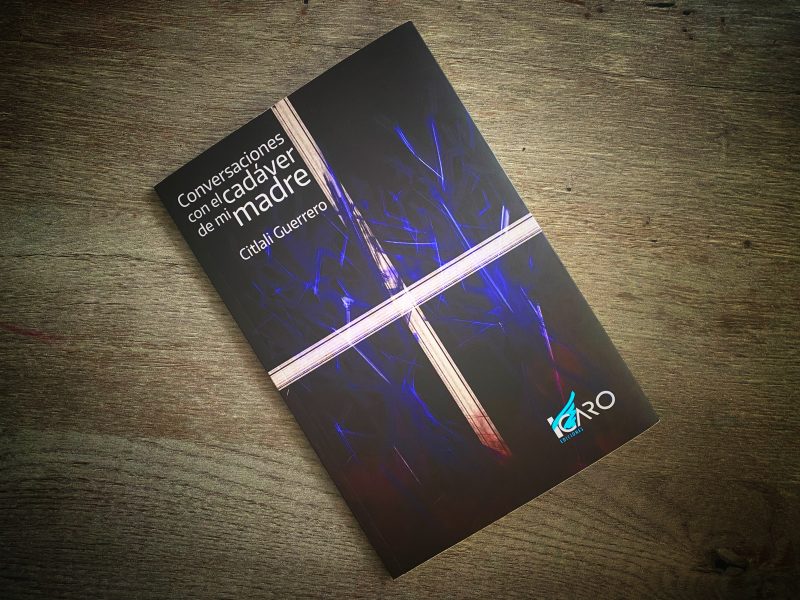 Libro Conversaciones con el cadáver de mi madre