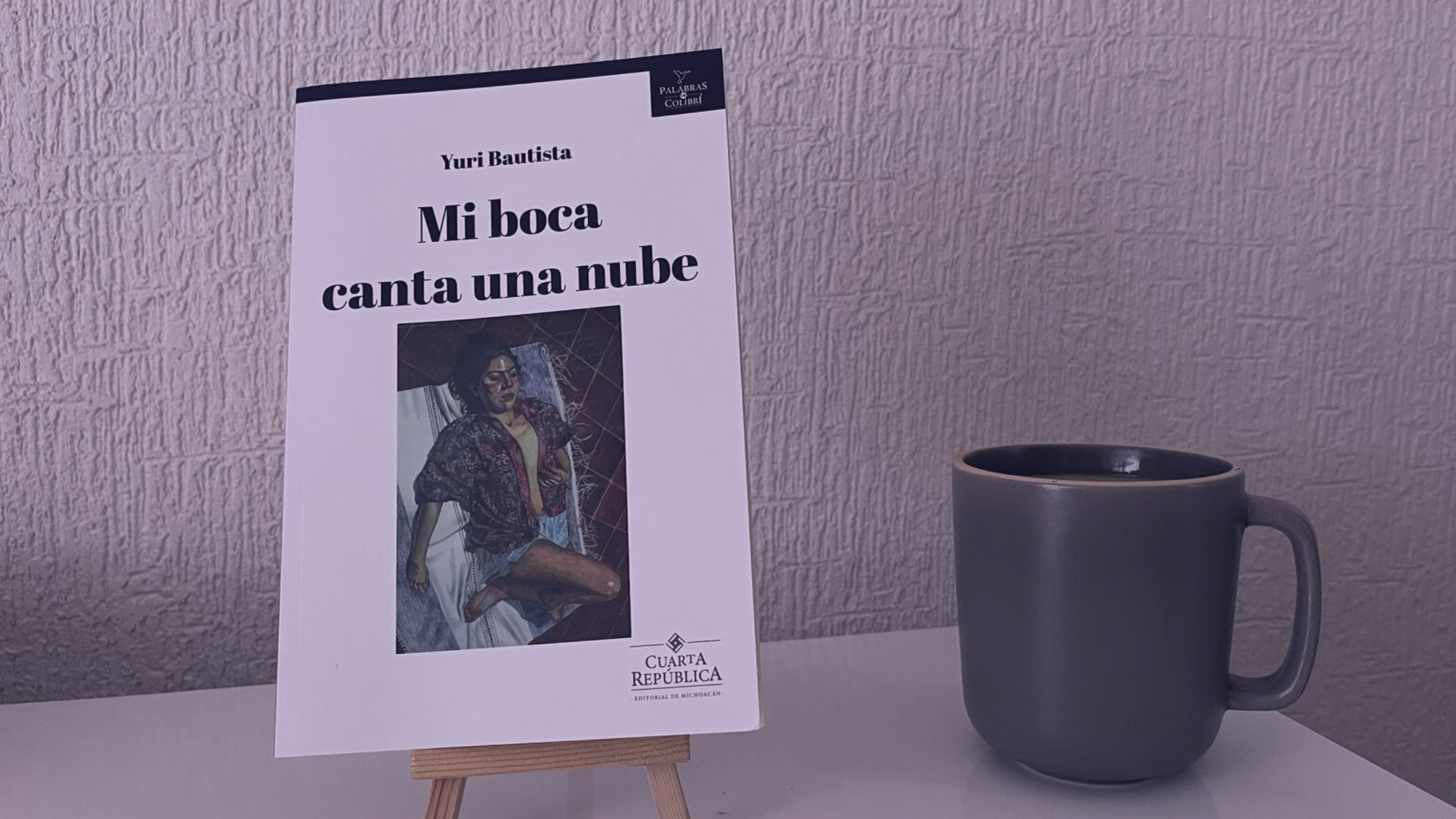 Mi boca canta una nube